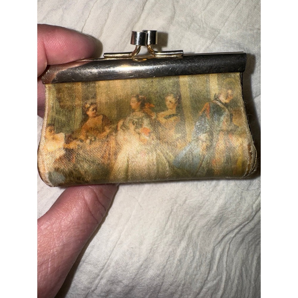 Vintage silk coin purse a Neoclassical bride‎ painting. Kiss lock - Flawed